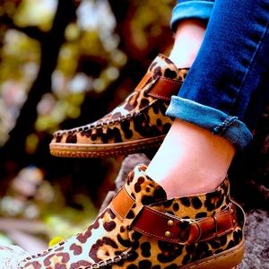 COPY - Brown Leopard Buckle Moccasin Boot - Women ROSY